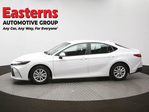 Used 2025 Toyota Camry LE FWD image 58
