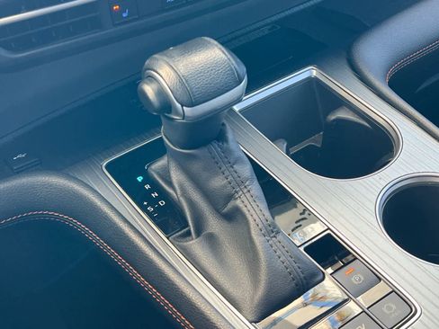 Used 2023 Toyota Sienna XSE w/ XSE Plus Package image 24