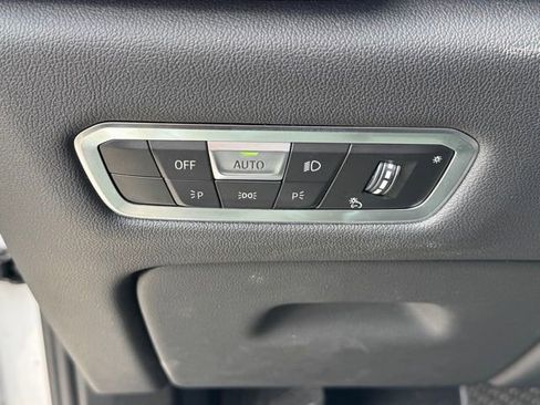 Certified 2023 BMW X5 xDrive40i w/ Executive Package image 16