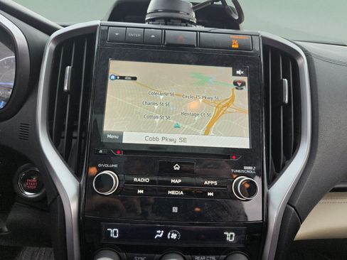 Used 2019 Subaru Ascent Limited AWD/4WD image 16