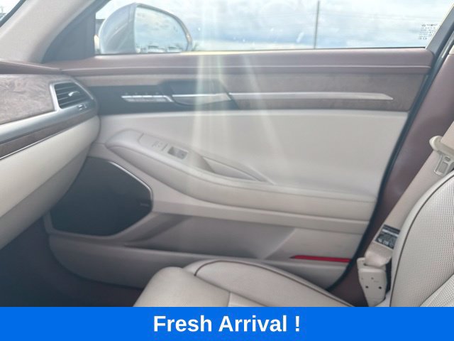 Used 2021 Genesis G90 3.3T Premium AWD/4WD image 12