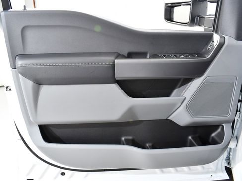 New 2026 Ford F350 XLT w/ Camper Package image 25