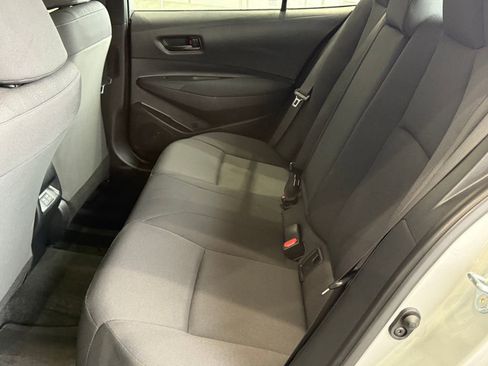 Certified 2024 Toyota Corolla LE image 33