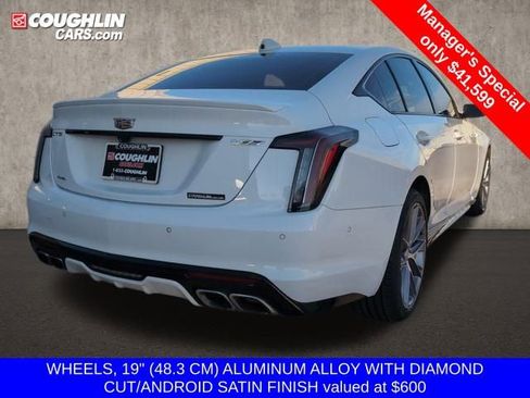 Used 2022 Cadillac CT5 V w/ Premium Package image 8