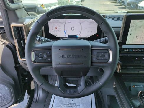 New 2025 GMC Hummer EV 3X image 18