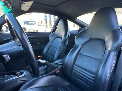 Used 2001 Porsche 911 Carrera 4 image 5