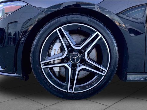 Used 2022 Mercedes-Benz CLA 35 AMG 4MATIC image 11