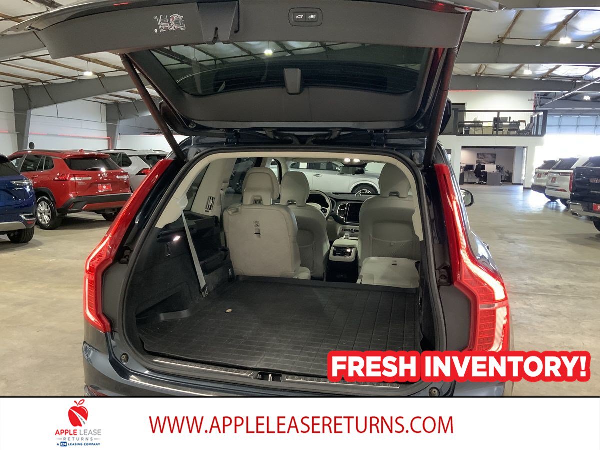 Used 2025 Volvo XC90 B6 Ultra w/ Lounge Package AWD/4WD image 10