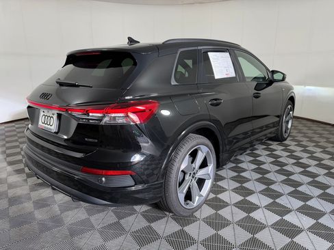 Used 2025 Audi Q4 e-tron Prestige w/ Black Optic Package AWD/4WD image 9