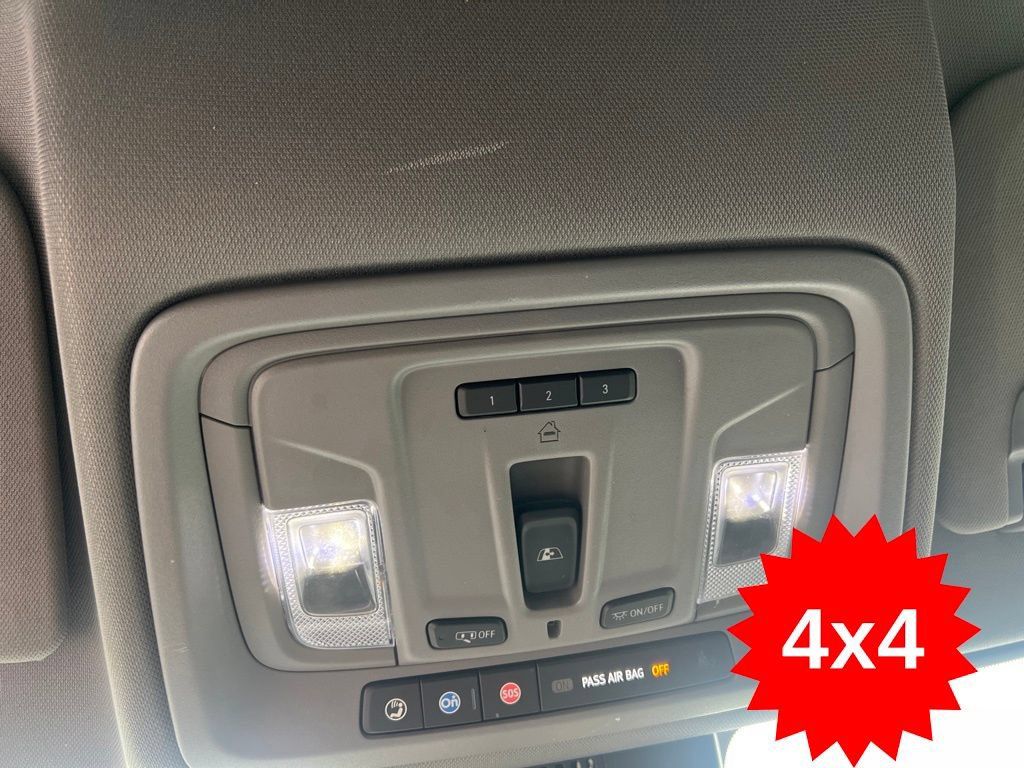 Used 2022 Chevrolet Silverado 1500 RST AWD/4WD image 29