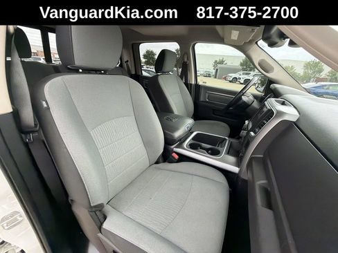 Used 2021 RAM 1500 Classic SLT w/ Luxury Group AWD/4WD image 28