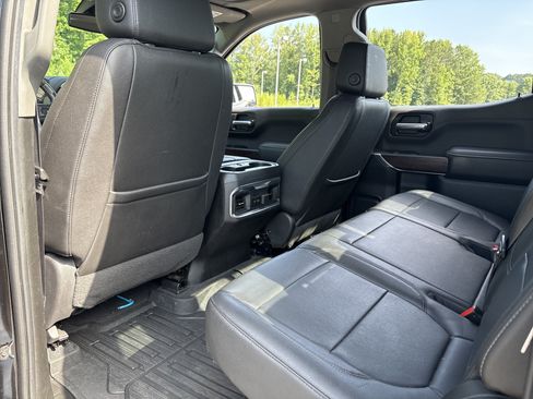 Used 2022 GMC Sierra 1500 SLT w/ SLT Premium Plus Package AWD/4WD image 20
