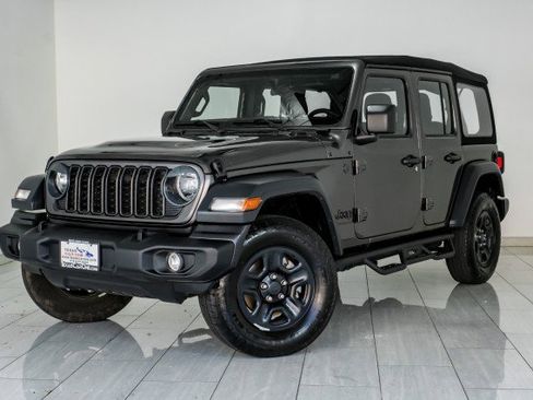 Used 2024 Jeep Wrangler Unlimited Sport image 4