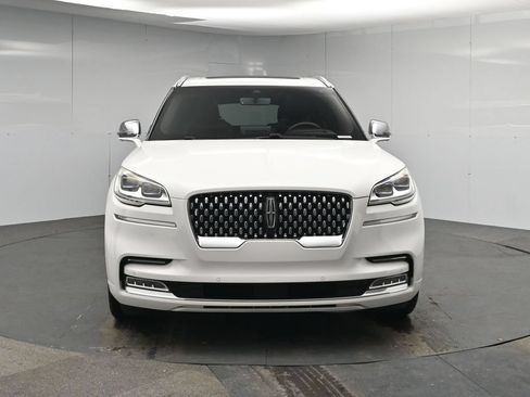Used 2020 Lincoln Aviator Black Label w/ Dynamic Handling Package AWD/4WD image 8