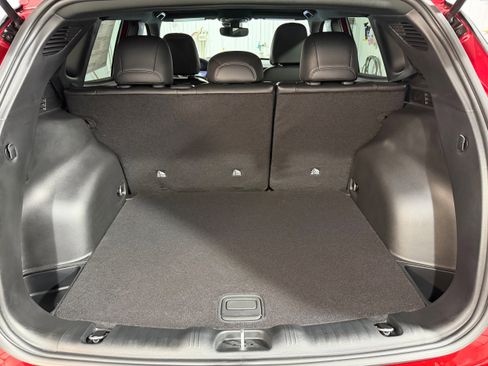 New 2026 Jeep Compass Latitude image 14