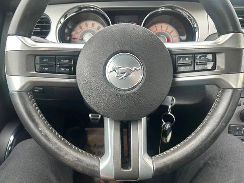 Used 2010 Ford Mustang GT RWD image 16