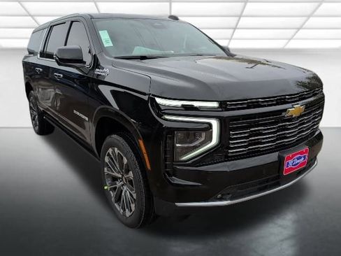 New 2026 Chevrolet Suburban High Country image 1