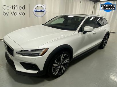 Certified 2025 Volvo V60 B5 Cross Country Plus