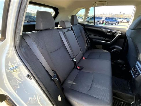 Used 2023 Toyota RAV4 LE image 18