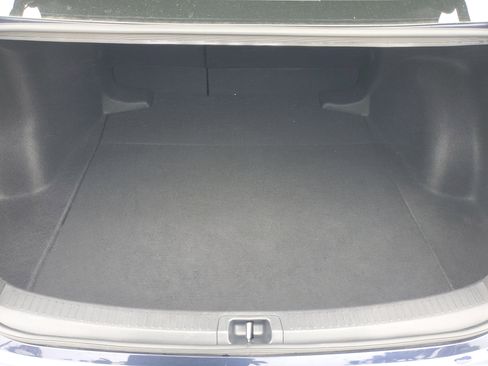 Used 2024 Toyota Corolla LE image 9