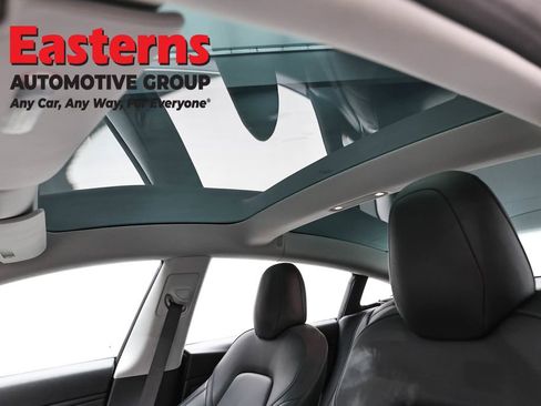 Used 2018 Tesla Model 3 Long Range image 29