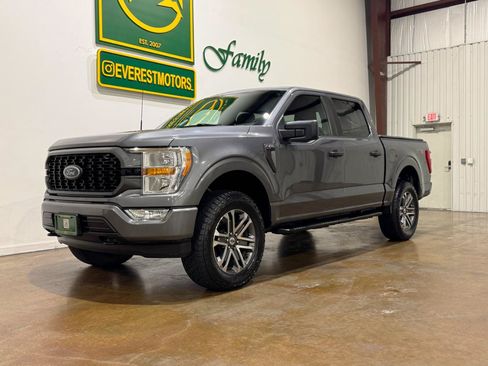 Used 2021 Ford F150 XL w/ STX Appearance Package AWD/4WD image 3