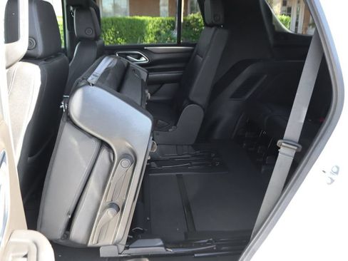 Used 2023 Chevrolet Tahoe LT RWD image 39