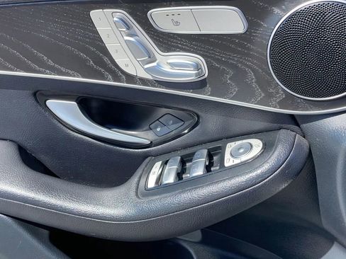 Used 2016 Mercedes-Benz GLC 300 4MATIC image 24