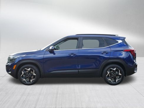 Used 2024 Kia Seltos EX AWD/4WD image 4