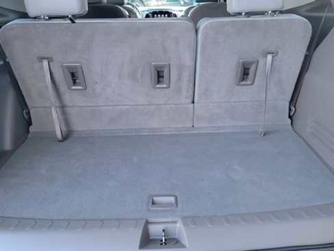 Used 2021 Chevrolet Traverse LT w/ LPO, Blackout Package image 48