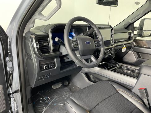 New 2026 Ford F350 Lariat w/ Lariat Ultimate Package AWD/4WD image 2