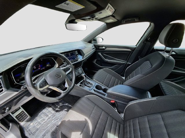 Used 2024 Volkswagen Jetta Sport FWD image 20