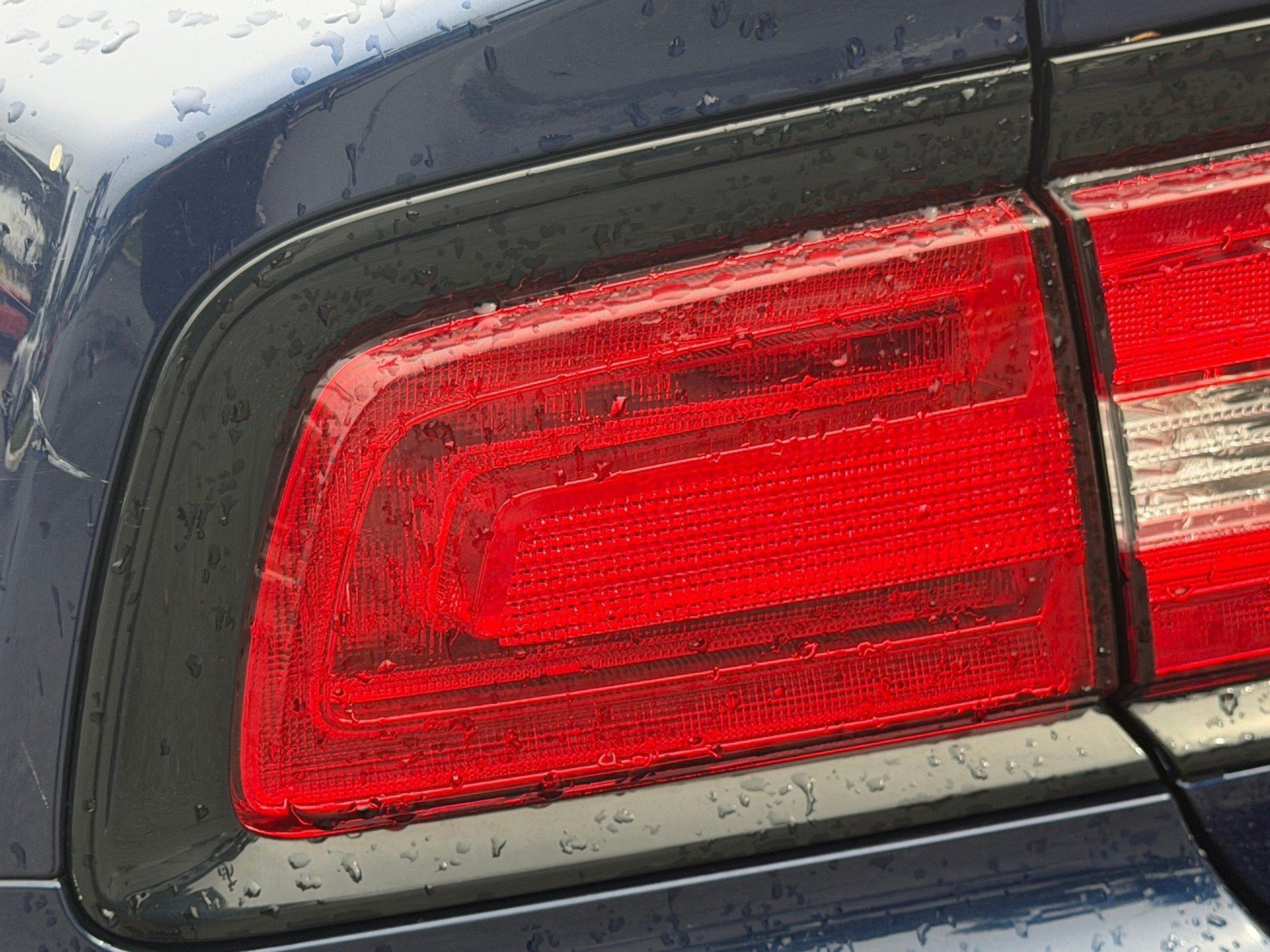 Used 2013 Dodge Charger SE RWD image 40