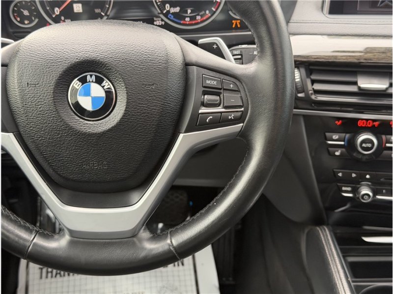 Used 2019 BMW X6 sDrive35i w/ Convenience Package RWD image 35