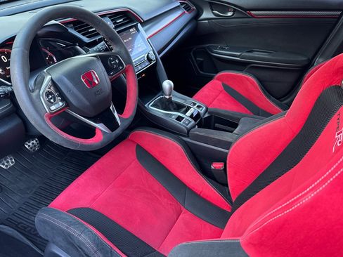 Used 2021 Honda Civic Type R image 10