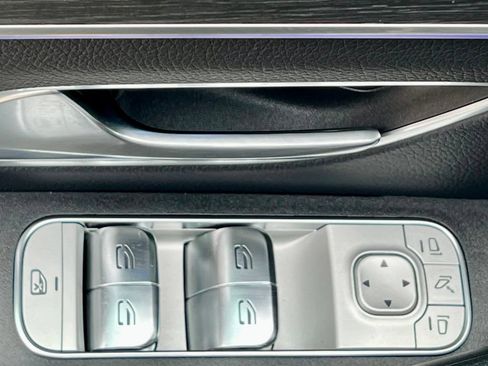 Certified 2026 Mercedes-Benz GLS 450 4MATIC image 38