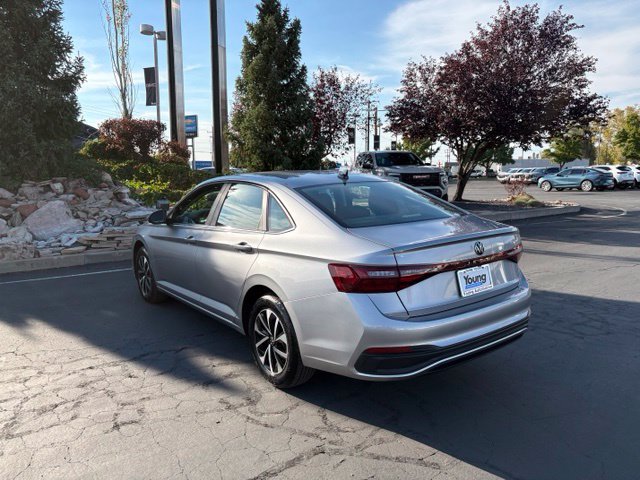 Used 2025 Volkswagen Jetta S FWD image 4