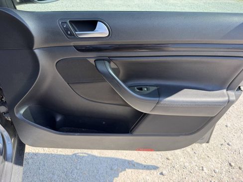 Used 2014 Volkswagen Jetta SE FWD image 18