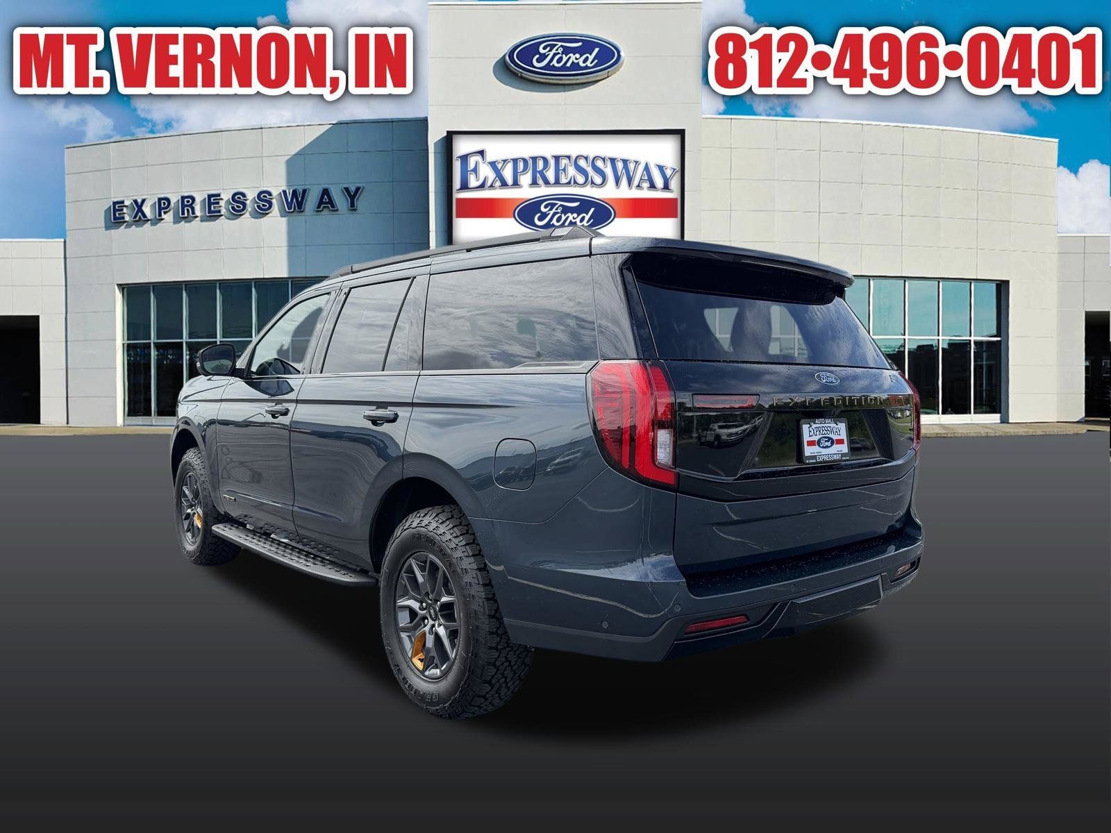 Used 2025 Ford Expedition Tremor AWD/4WD image 8