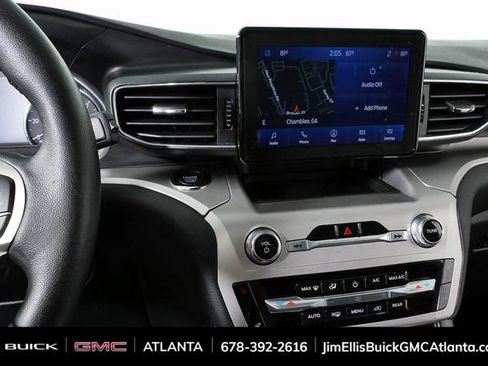 Used 2022 Ford Explorer XLT w/ Equipment Group 202A image 13