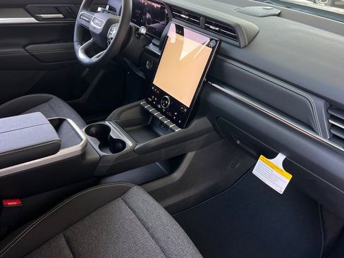 New 2026 GMC Terrain Elevation image 15