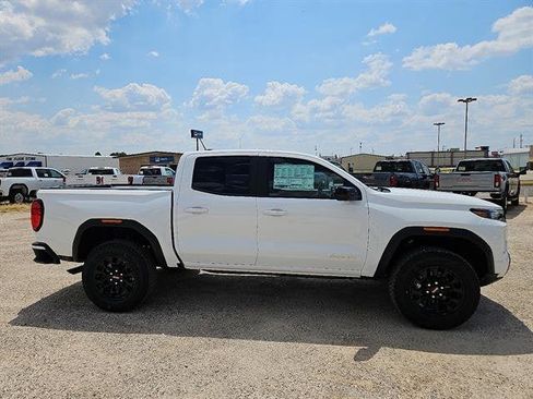 New 2026 GMC Canyon Elevation w/ Convenience Package image 6