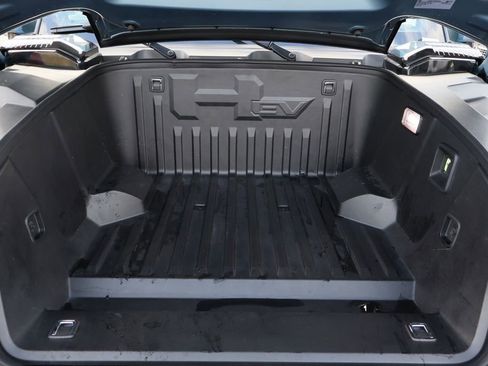 Certified 2024 GMC Hummer EV 3X w/ Omega Edition AWD/4WD image 37