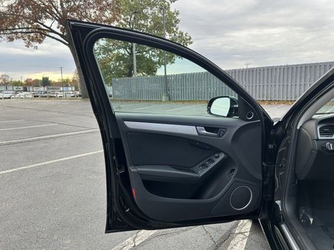 Used 2010 Audi A4 2.0T Prestige image 20