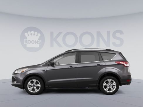 Used 2014 Ford Escape SE w/ Equipment Group 201A AWD/4WD image 2