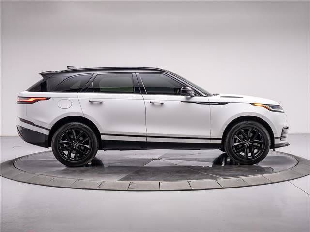 Used 2025 Land Rover Range Rover Velar Dynamic SE AWD/4WD image 6