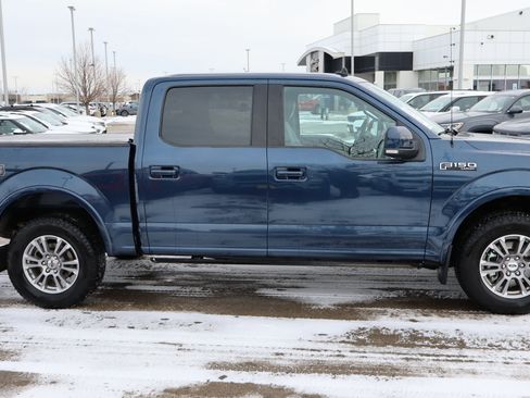 Used 2019 Ford F150 Lariat w/ Max Trailer Tow Package image 8