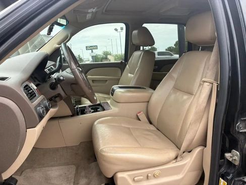 Used 2011 Chevrolet Tahoe LTZ AWD/4WD image 9