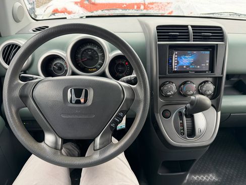 Used 2005 Honda Element LX image 21