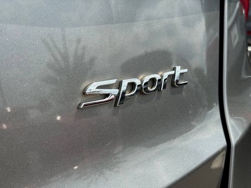 Used 2017 Hyundai Santa Fe Sport FWD image 13